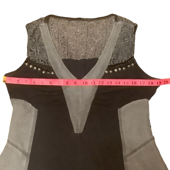 ANGELS NEVER DIE DENIM PATCHWORK/ LACE/ SLEEVELESS/ V-NECK MIDI DRESS/ Size 3 - Picture 8 of 11